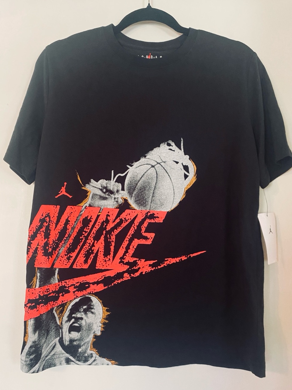 NWT Boys Nike Jordan Logo Basketball Face Graphic T Shirt XL Black